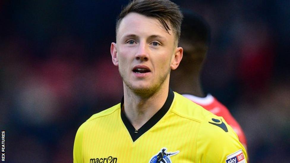 Ollie Clarke Bristol Rovers midfielder extends deal at League One club