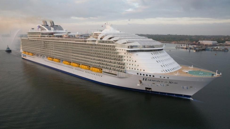 Gigantic cruise ship smashes records