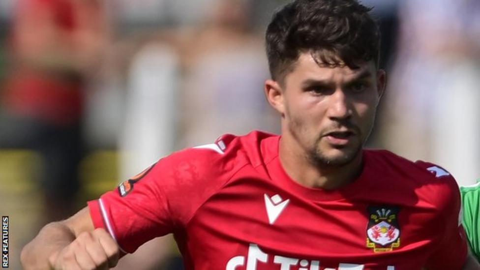 Wrexham 31 FC Halifax Town Dragons maintain perfect home form with