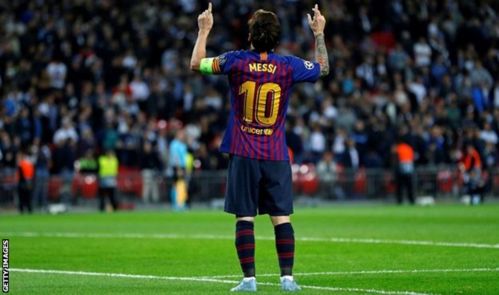 Tottenham 2 4 Barcelona Messi Scores Twice As Spurs Beaten In