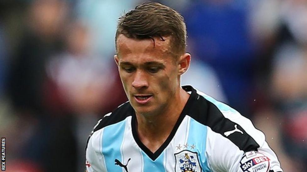 Huddersfield Town 21 Barnsley BBC Sport Huddersfield Town 21 Barnsley BBC Sport