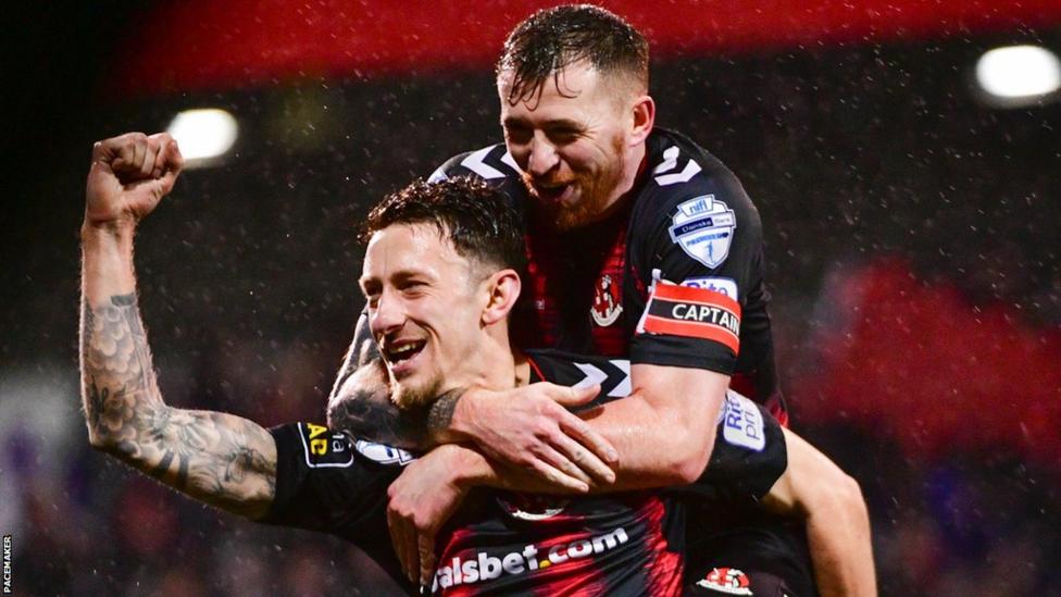 Crusaders 22 Cliftonville 'Real class act' Ryan Curran playing