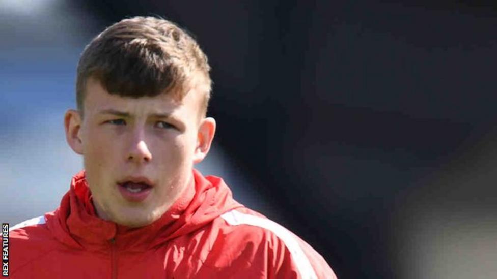 Anthony Patterson Sunderland goalkeeper signs new fouryear deal with