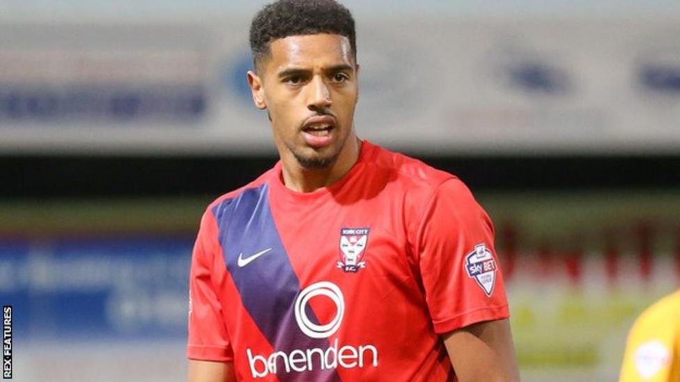 Vadaine Oliver Notts County sign York City striker on loan BBC Sport