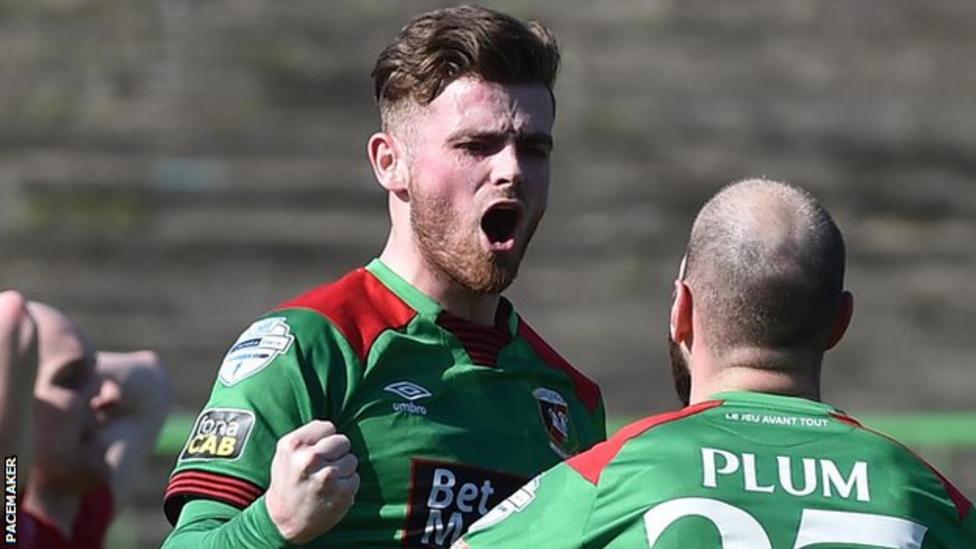 Irish Premiership: Rory Donnelly double helps Glentoran to comfortable ...