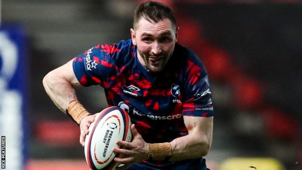 Rich Lane Bristol sign fullback on twoyear permanent deal after loan