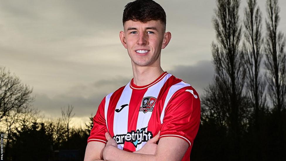 Joe White Exeter City Sign Newcastle United Midfielder On Loan Bbc Sport