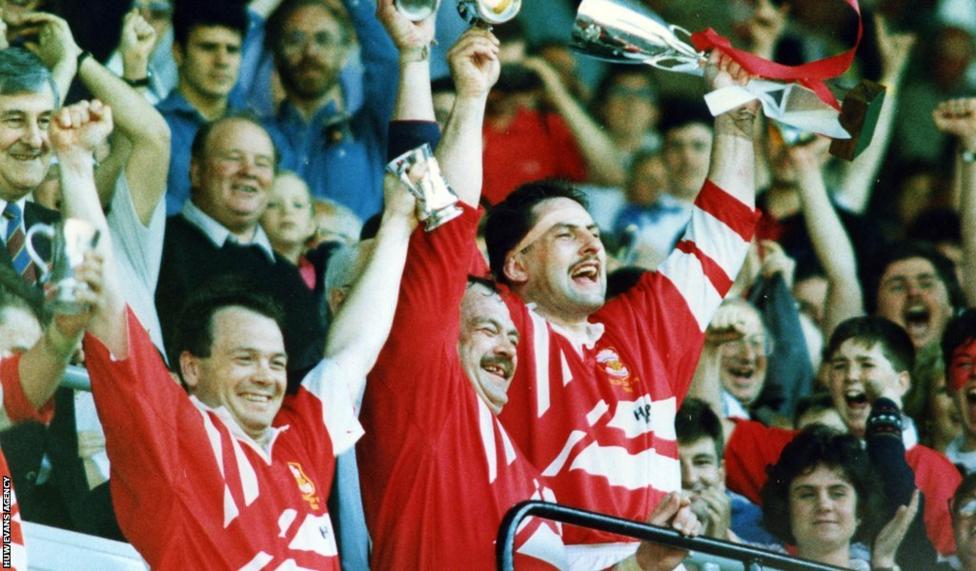 Welsh rugby Llanelli pull out of next season's Welsh Premiership BBC