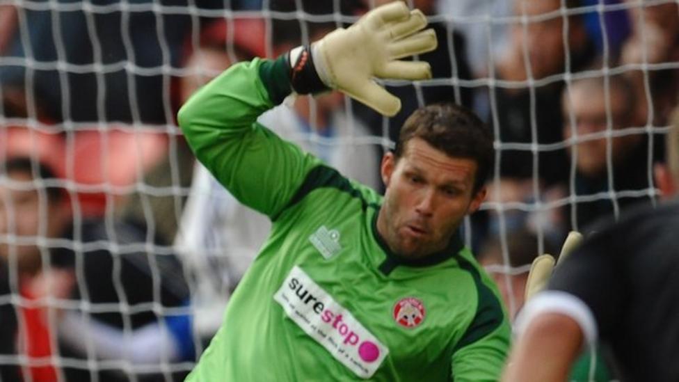 Walsall keeper Jimmy Walker awaits decision over future - BBC Sport