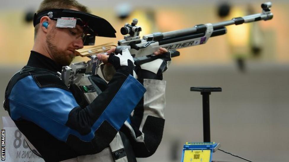 Olympics shooting: Matt Emmons wins three-position rifle bronze - BBC Sport