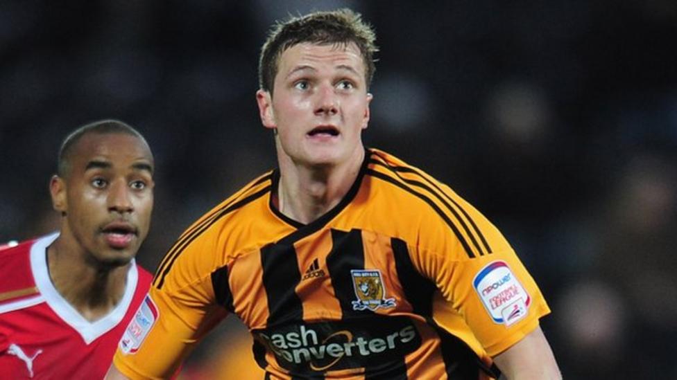 Chesterfield Sign Hull City Defender Liam Cooper - Bbc Sport