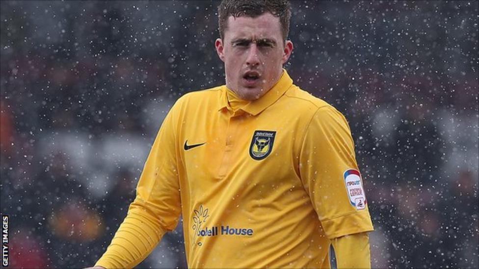 Scott Davies signs new Oxford United contract BBC Sport