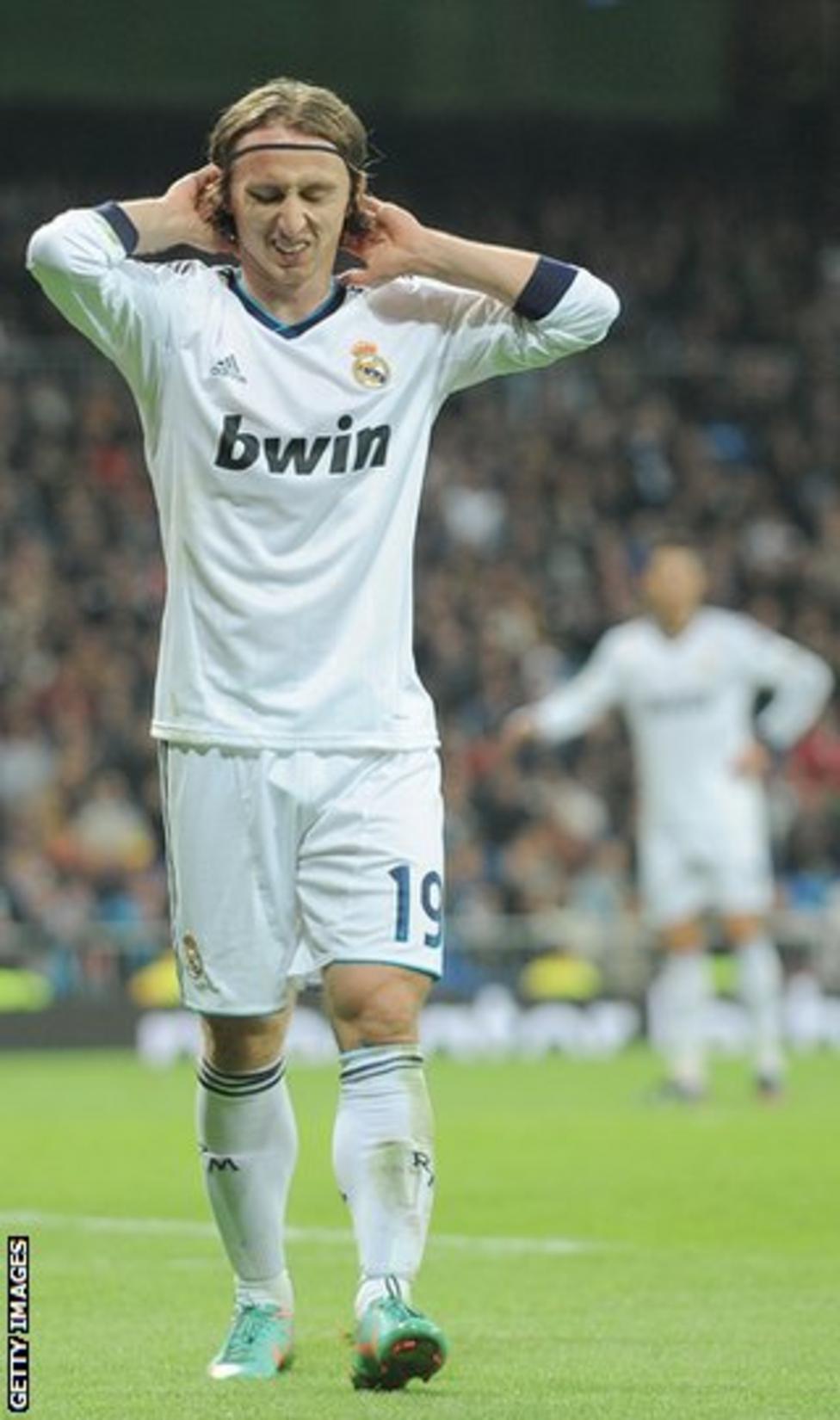Luka Modric: Real Madrid midfielder outshining the rest - BBC Sport
