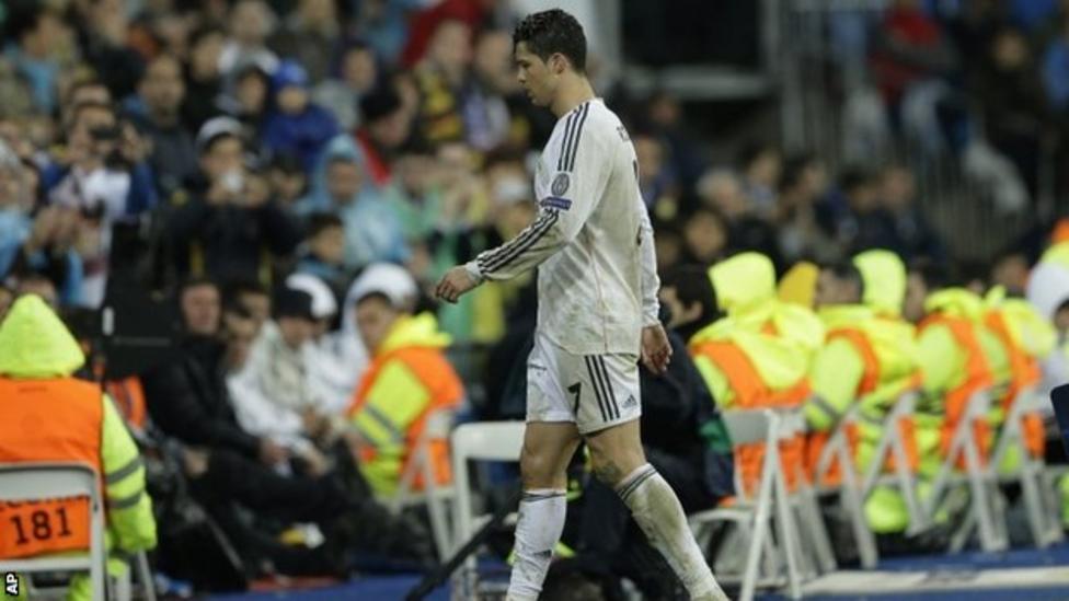 Cristiano Ronaldo out of key Real Madrid match with knee