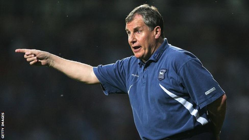 Everton: Joe Royle joins Roberto Martinez's backroom staff - BBC Sport