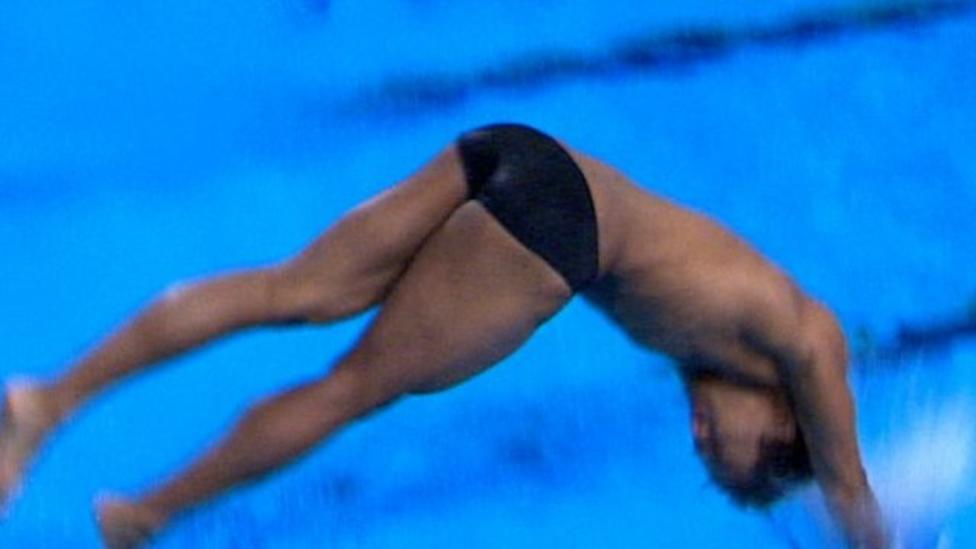 Glasgow 2014: Malaysian diver Ahmad Azman 'falls flat on ...