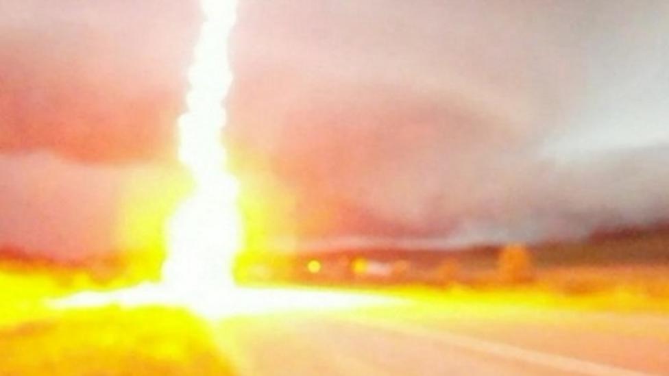Video shows man get hit by lightning