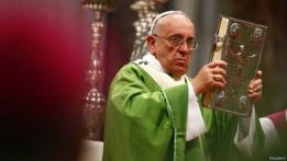 El papa Francisco durante la misa de apertura del Sínodo sobre la Familia