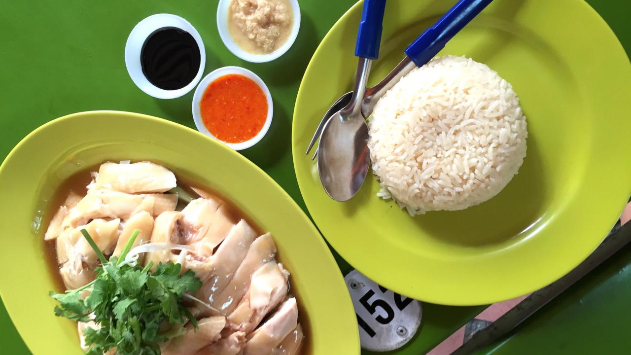 Tian Tian is renowned for its Hainanese chicken rice (Credit: Credit: David Farley)