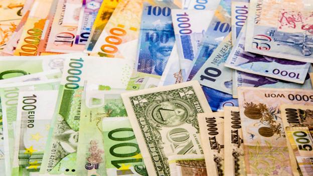 BBC - Capital - Wrinkles aside, plastic banknotes on the rise