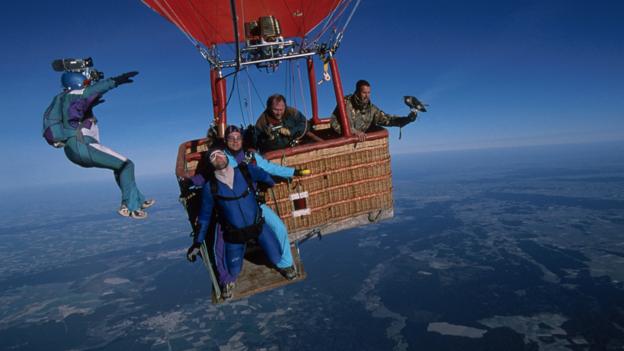 Bbc Earth Peregrine Falcon Dives At 180 Mph