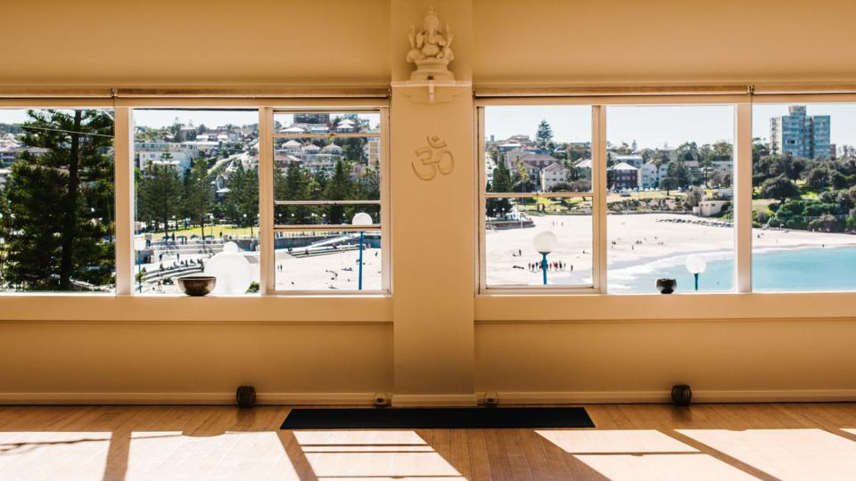 Sydney-PE---yoga.jpg