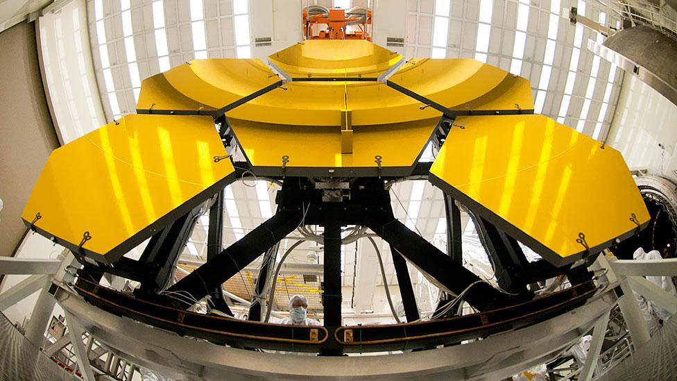 The primary mirror will consist of 18 hexagonal segments made from beryllium, each segment weighing around 20 kilograms. (Copyright: Ball Aerospace) The primary mirror will consist of 18 hexagonal segments made from beryllium, each segment weighing around 20 kilograms. (Copyright: Ball Aerospace)