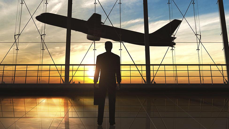 How To Cut Noise In A Plane Cabin Bbc Future