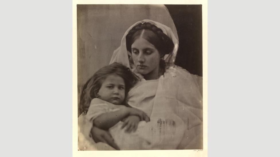 Cameron completely scratched off the emulsion in the corner of her 1864 photograph La Madonna Vigilante (Credit: Victoria and Albert Museum, London) Cameron completely scratched off the emulsion in the corner of her 1864 photograph La Madonna Vigilante (Credit: Victoria and Albert Museum, London)