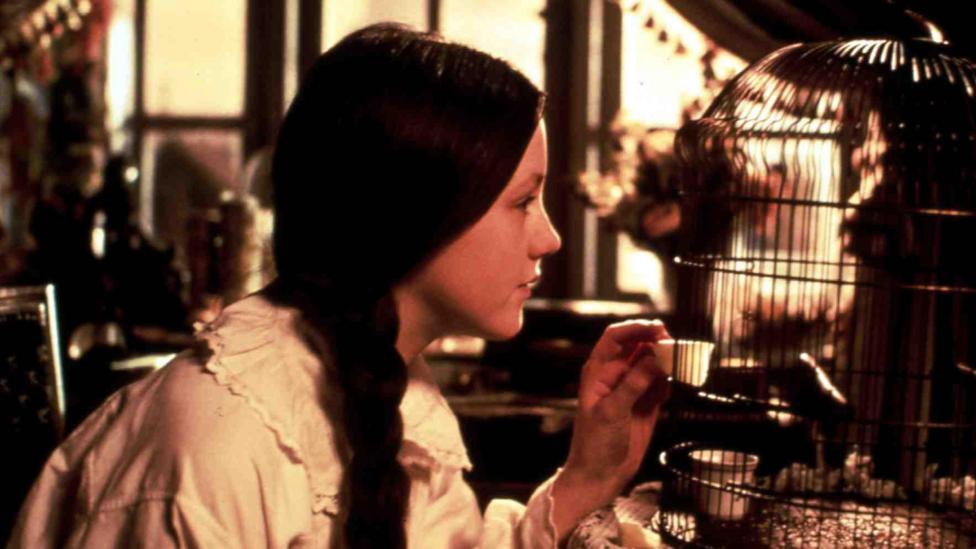 Sally Walsh as Little Nell in a 1995 film adaptation of The Old Curiosity Shop (Credit: United Archives GmbH/Alamy Stock Photo) Sally Walsh as Little Nell in a 1995 film adaptation of The Old Curiosity Shop (Credit: United Archives GmbH/Alamy Stock Photo)