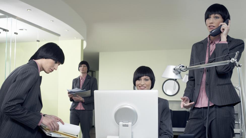 Breaking off to look at our email or phone but not be effective, but it might make tasks more enjoyable (Credit: Getty Images) Breaking off to look at our email or phone but not be effective, but it might make tasks more enjoyable (Credit: Getty Images)