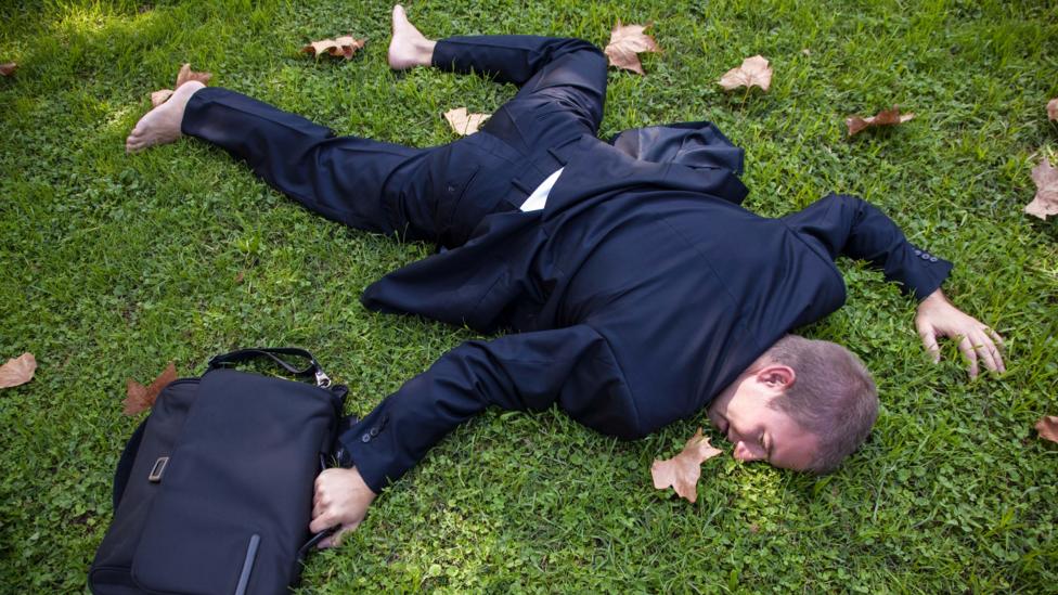 Falling flat on your face has its upside. (Credit: Alamy) Falling flat on your face has its upside. (Credit: Alamy)