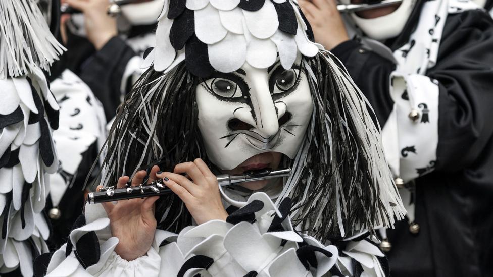 Created in the Italian commedia dell’arte, the Harlequin character took on a different role as pantomime developed in England in the 18th Century (Credit: Shutterstock) Created in the Italian commedia dell’arte, the Harlequin character took on a different role as pantomime developed in England in the 18th Century (Credit: Shutterstock)