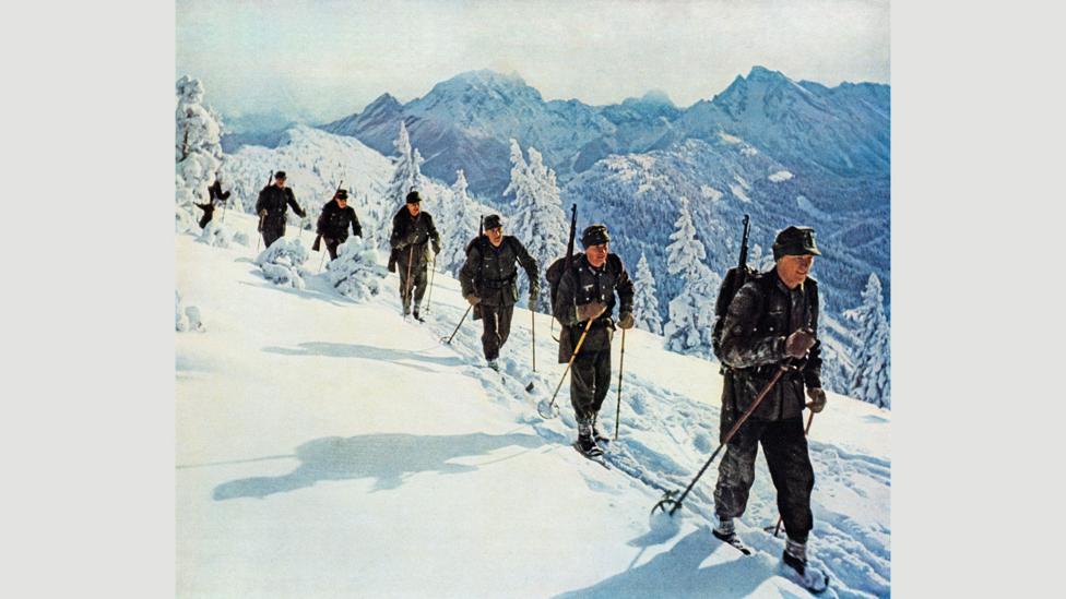Germany’s Wehrmacht Mountain Troops traverse the Norwegian mountains on cross-country skis in 1941 (Credit: Alamy) Germany’s Wehrmacht Mountain Troops traverse the Norwegian mountains on cross-country skis in 1941 (Credit: Alamy)
