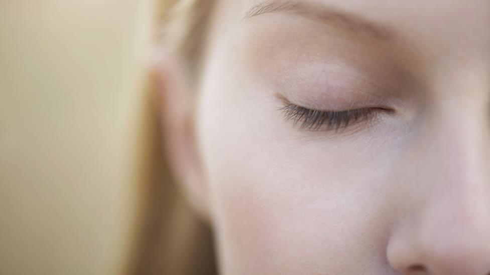 The Subtle Power Of Uncomfortable Silences Bbc Worklife