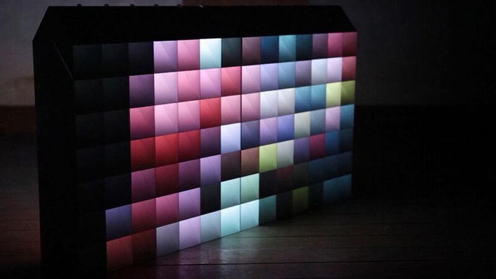 The award-winning Pixel by Hiroto Yoshizoe and Shunsuke Watanabe is an ambient light that can also be used as a modular partition The award-winning Pixel by Hiroto Yoshizoe and Shunsuke Watanabe is an ambient light that can also be used as a modular partition