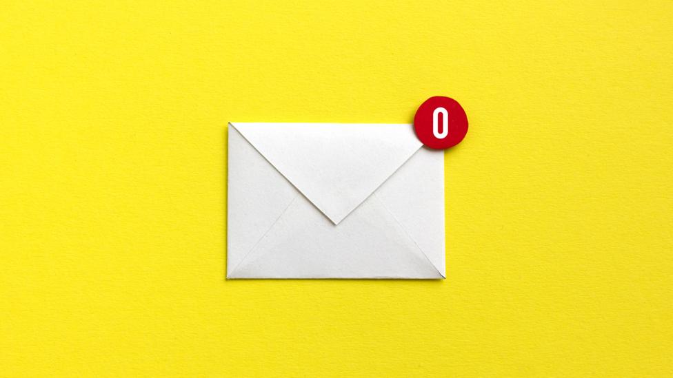 A Novel Way To Prevent Email Overload Bbc Worklife
