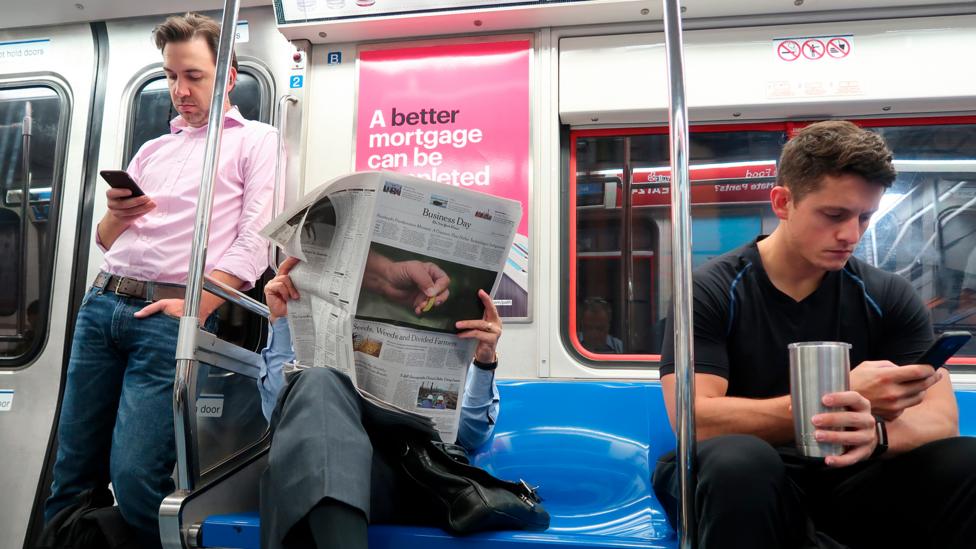 Before believing a piece of new information, people scrutinise it – but sometimes rely on shortcuts to do so (Credit: Getty Images) Before believing a piece of new information, people scrutinise it – but sometimes rely on shortcuts to do so (Credit: Getty Images)