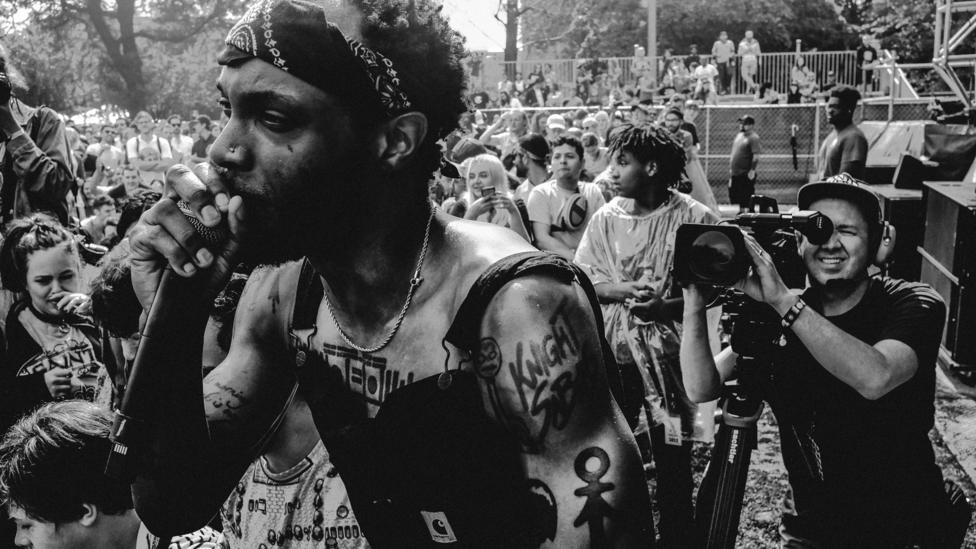 JPEGMAFIA is a scathingly satirical artist with a sound that incorporates thick waves of distortion and screaming synths (Credit: David Hanes-Gonzales) JPEGMAFIA is a scathingly satirical artist with a sound that incorporates thick waves of distortion and screaming synths (Credit: David Hanes-Gonzales)