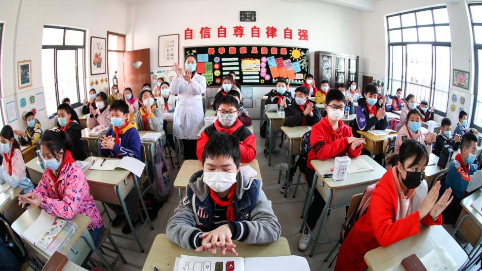 Children learning proper handwashing technique at a Chinese school (Credit: Getty Images)