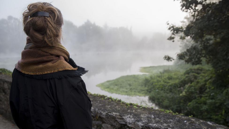 Anita Williams Woodley found that teams working with short “bursts” of communication, followed by longer periods of silence performed better (Credit: Getty Images)