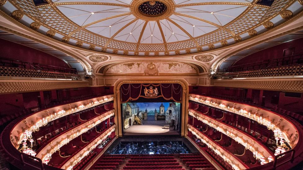 London's Royal Opera House (Credit: ROH/ Sim Canetty-Clarke)